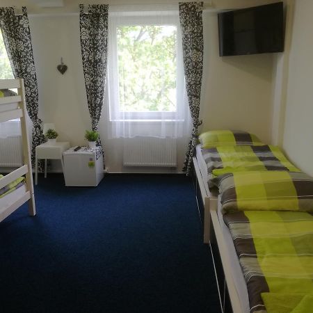 Sporthotel Zimni Stadion Benesov 베네쇼프 외부 사진